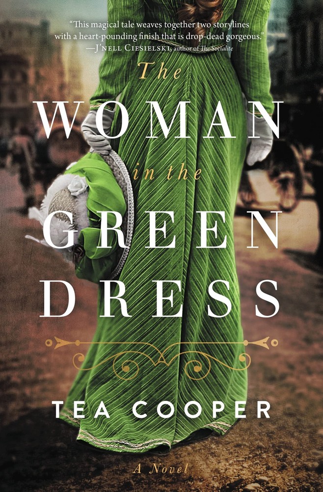 The Woman in the Green Dress - paperback Cooper, Tea
