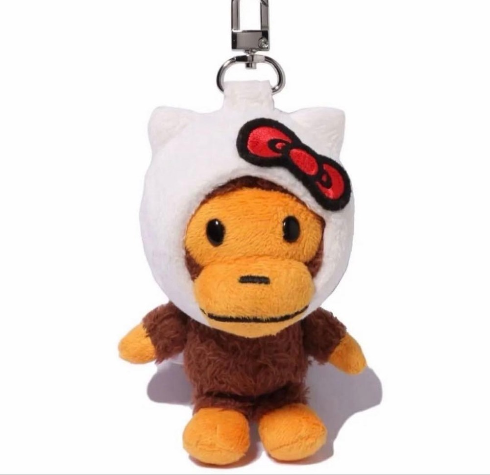BAPE X HELLO KITTY PLUSH DOLL KEYCHAIN ①