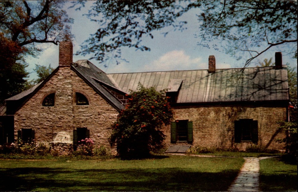 Kingston New York ~ Old Senate House ~ built 1676 ~ first Capitol ~ postcard