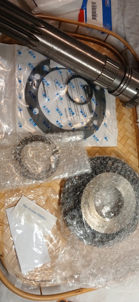 Eaton Fuller S-3127 Transmission Input Shaft Kit