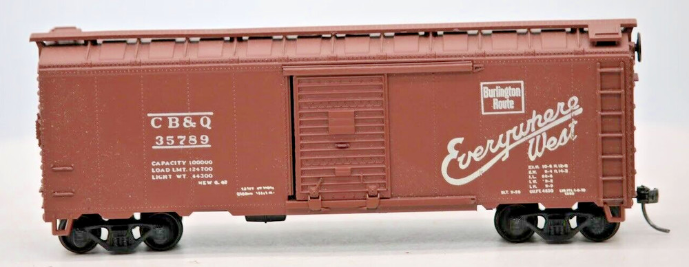Athearn Ho Scale Model trains CB&Q Burlington Route 40’ Boxcar Train Car #35789