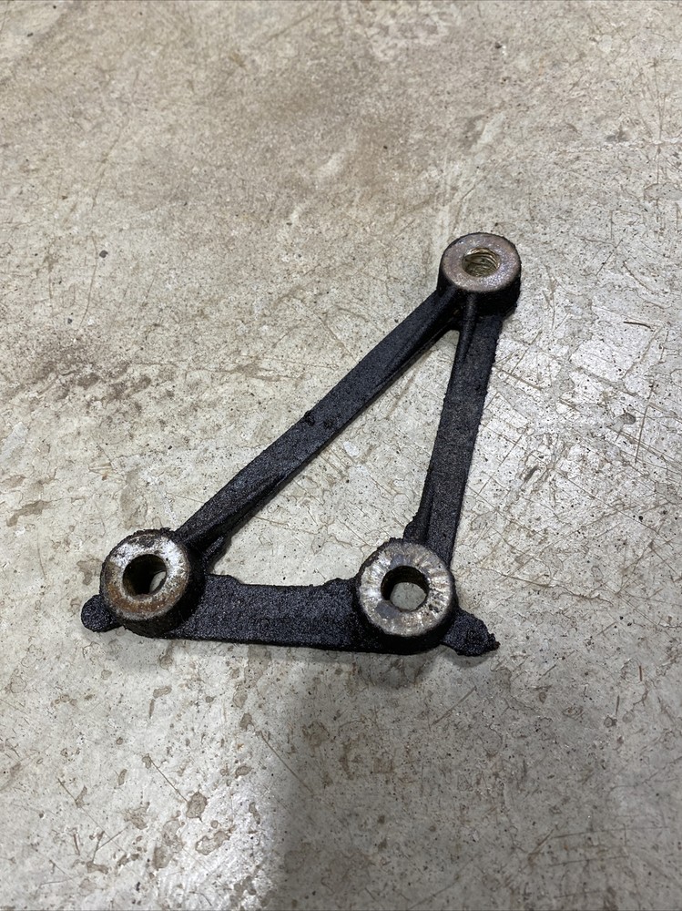 Jeep Cherokee XJ 84-01 Power Steering Gear Box Mount Bracket Spacer Plate (B98)