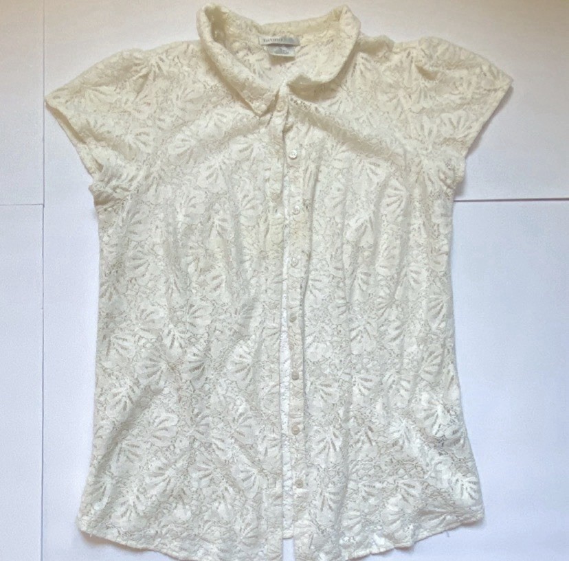 Van Heusen Studio Ivory Lace Floral Button-Up Collared Short Sleeve Blouse M