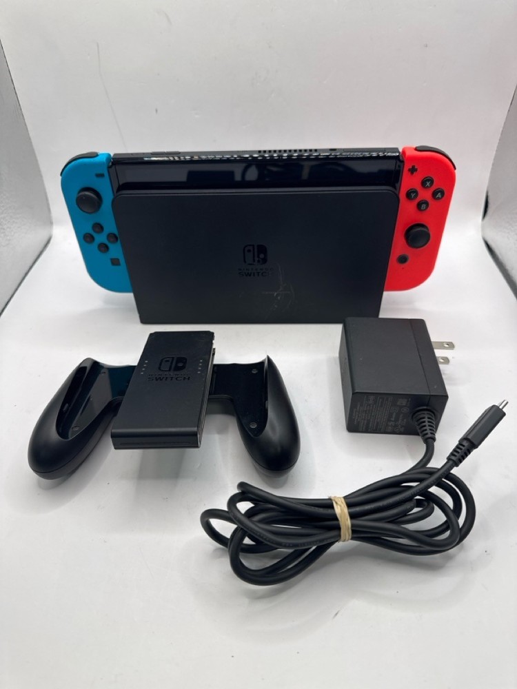 NINTENDO SWITCH OLED W/DOCK, CHARGER (P07014175)
