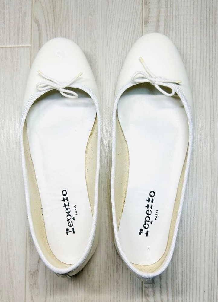 Rare Repetto Ballet Flats Patent Leather White Size 38 US 7.5 EU 38