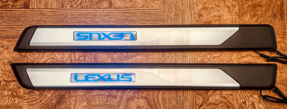 Lexus ES300h 2019-25 Genuine OEM Illuminated Front Door Sills 2pcSet BWN+BLU LED