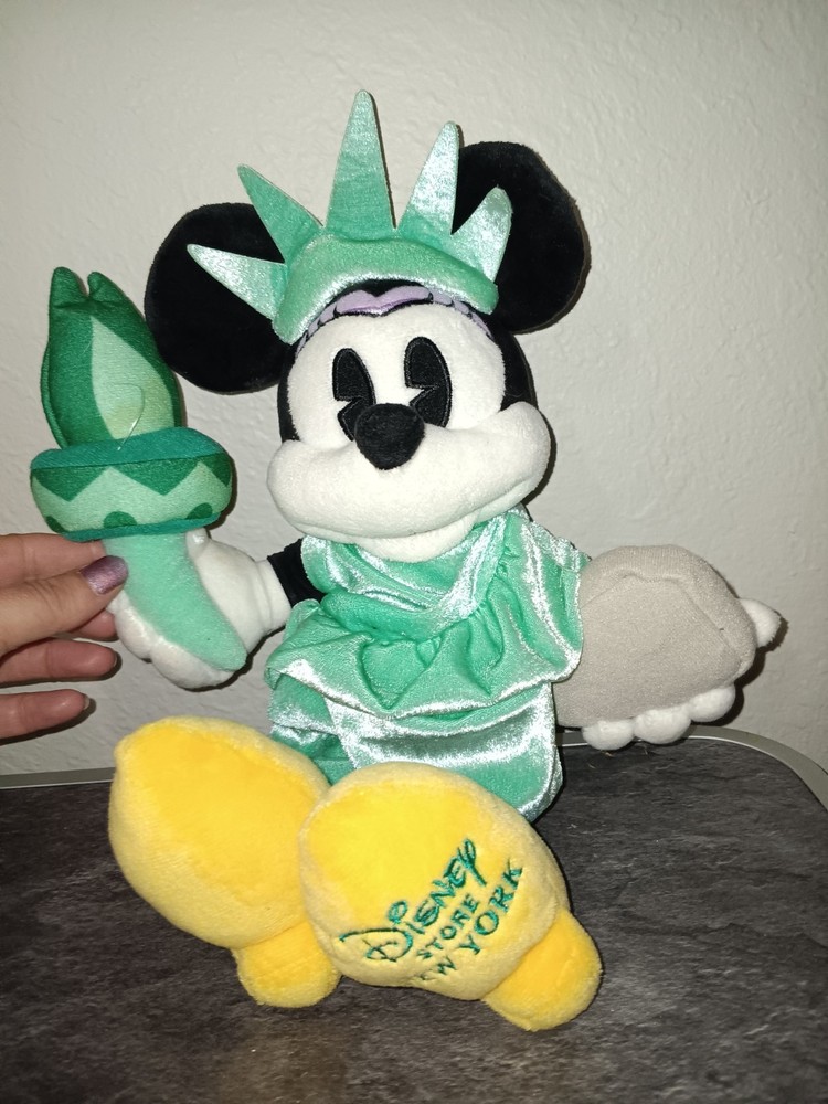 Disney Store Minnie Mouse Statue Of Liberty Plush New York