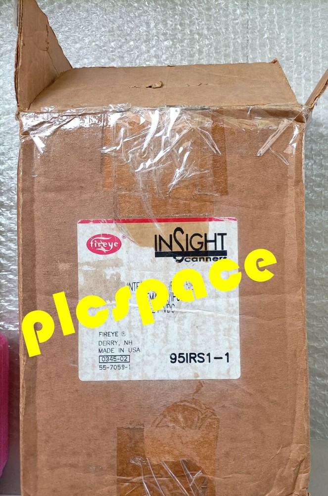 95IRS1-1 brand new flame detector Express DHL or FedEx