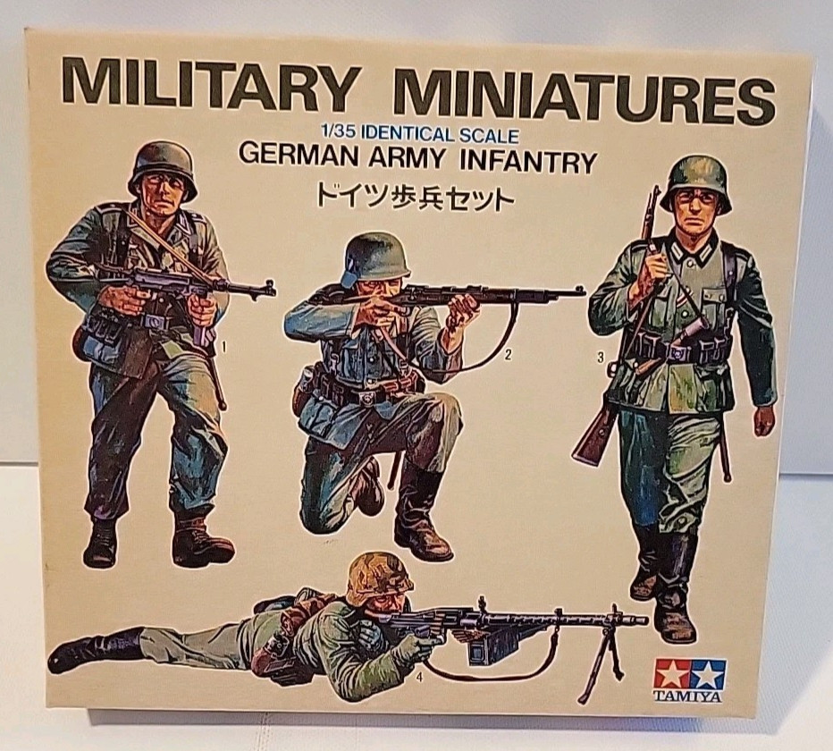 Tamiya Military Miniatures WWII German Army Infantry 1/35 Identical Scale Models