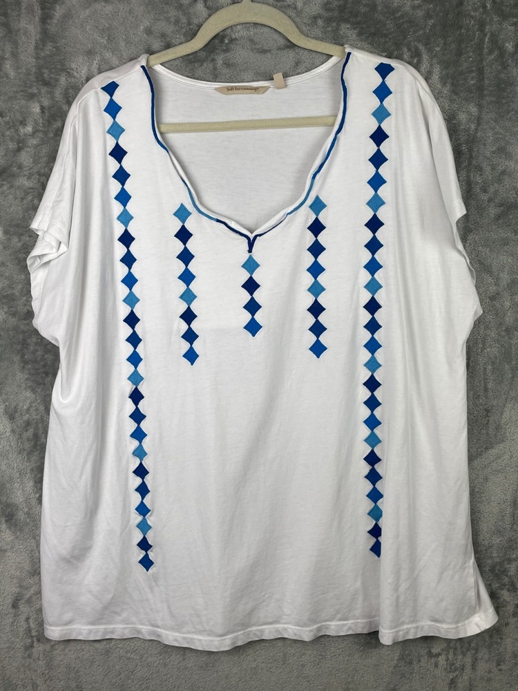 Soft Surroundings Embroidered Top Size 1X White Tunic V-Neck Short Sleeves Boho