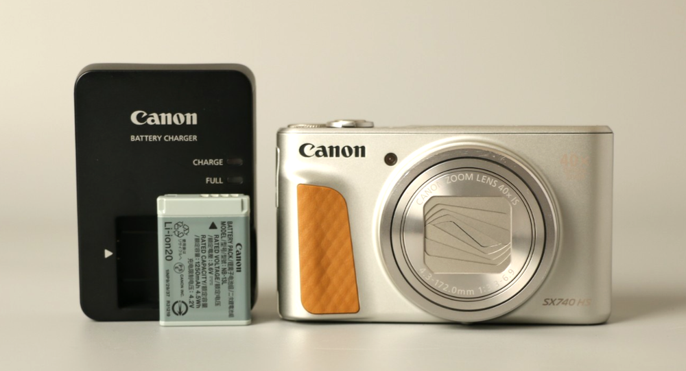 Canon PowerShot SX740 HS 20.3MP Compact Digital Camera Silver Japan Tested Works