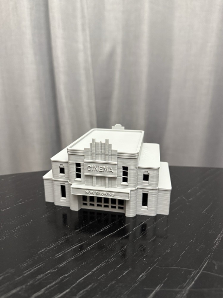 N Scale Movie Theater - Cinema 1:160 Gauge - Prebuilt and Assembled