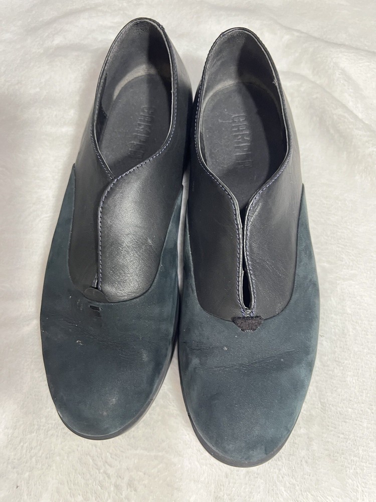 Camper Leather and Suede Slip on Loafer in Navy and Black Size 37