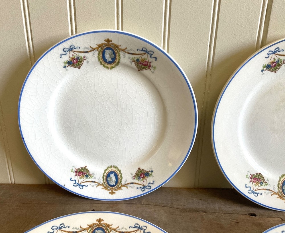 Vintage Small Plates Blue Cameo Set of 4 — Homer Laughlin Bread and Butter