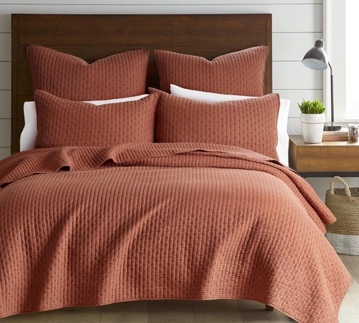 Levtex Home Cross Stitch Adobe Quilt Set 100% Cotton Full/Queen