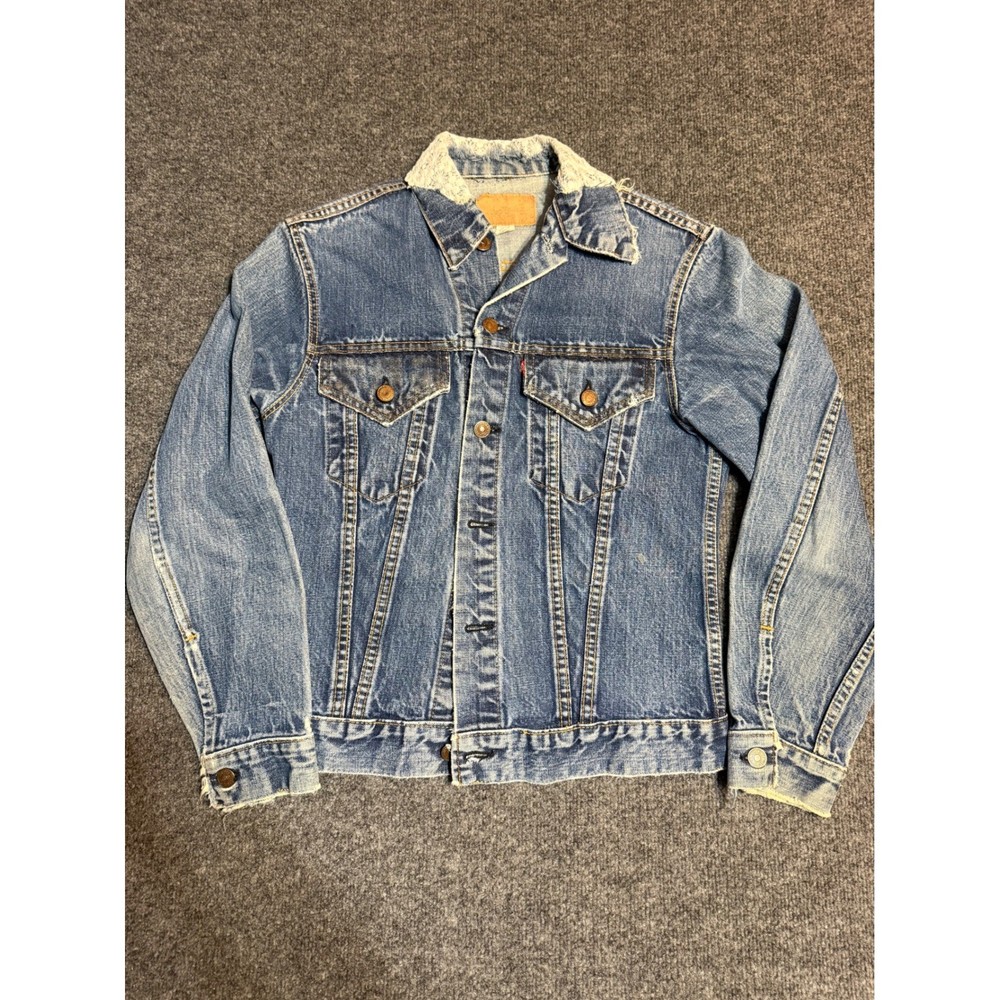 Vintage Levis Denim Trucker Jacket Type 3 Big E 1971
