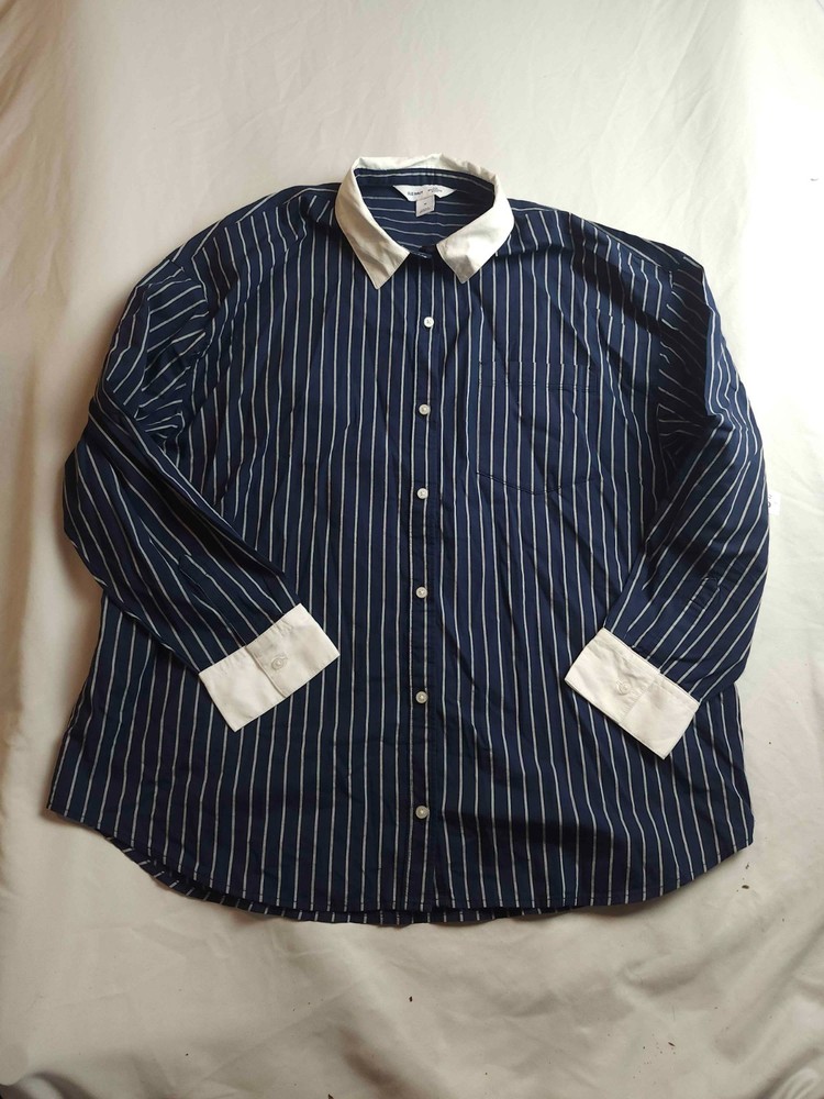 Old Navy Boyfriend Shirt Womens Medium Blue Striped Button Up Long Sleeve Casual