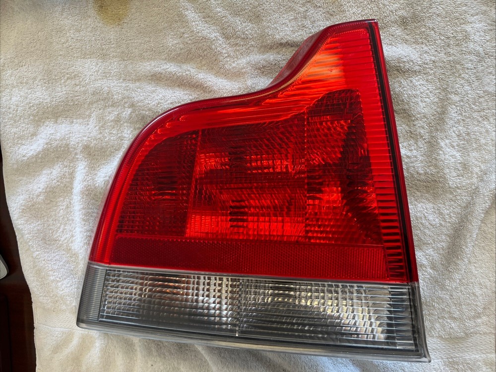 2001-2004 Volvo S60 Left Driver Side Rear Tail Light OEM Replacement