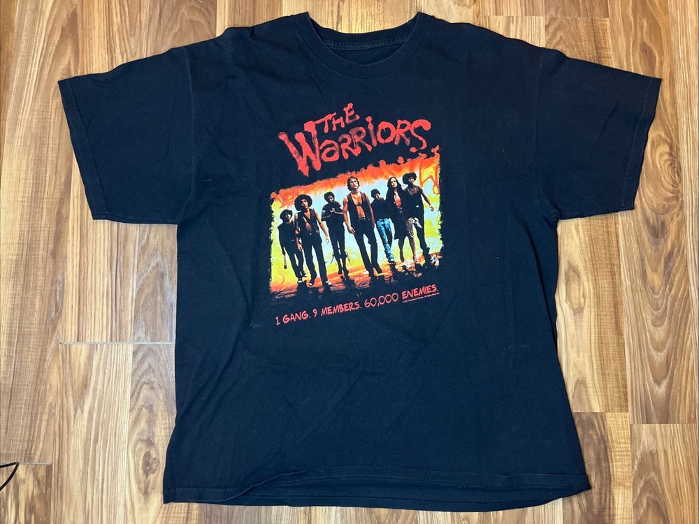 The Warriors Paramount Pictures Movie Promo T-Shirt VTG 2011 Size L Cut Tag