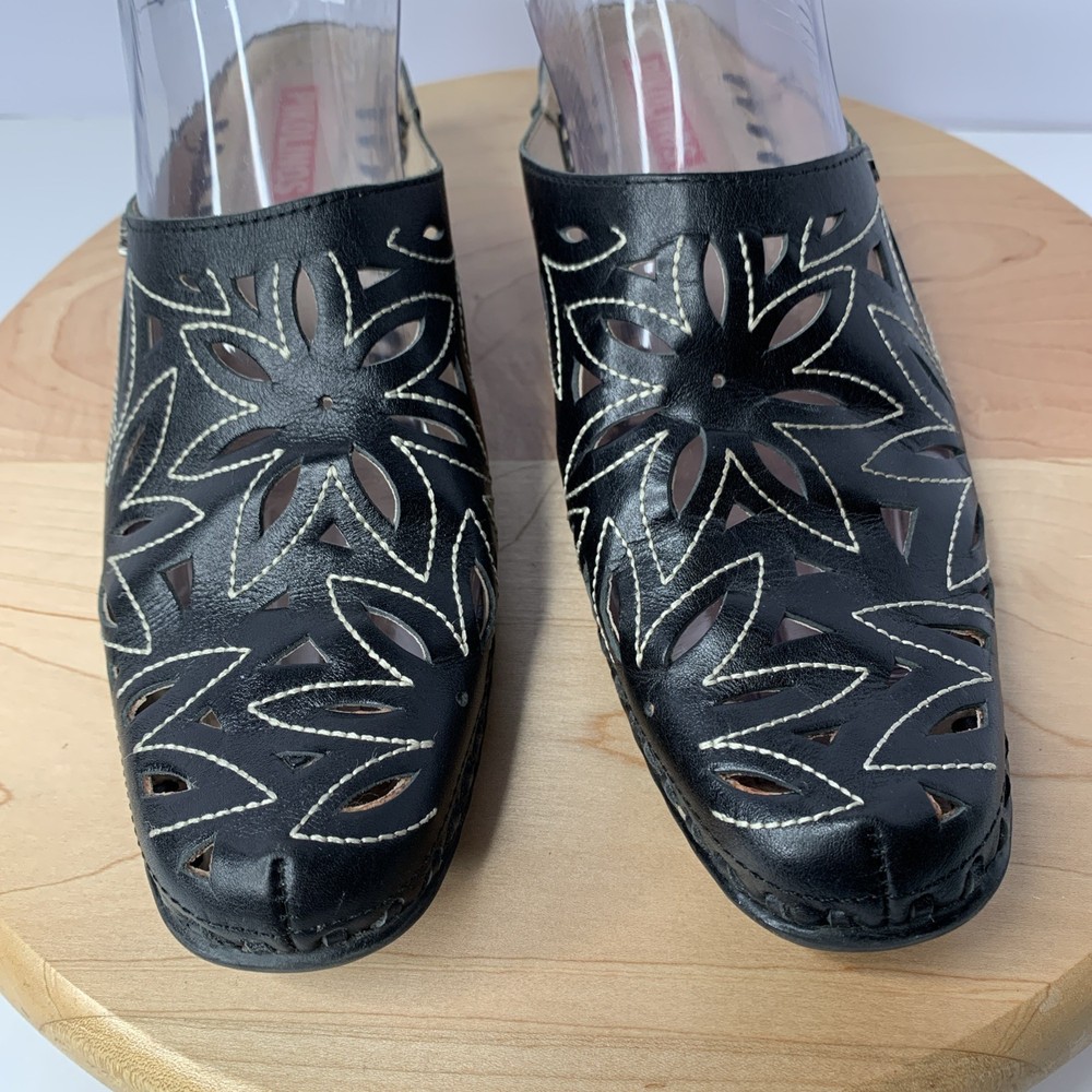 Pikolinos Womens Size 38 Black Leather Mules w/Laser Cut Floral Details Slip On