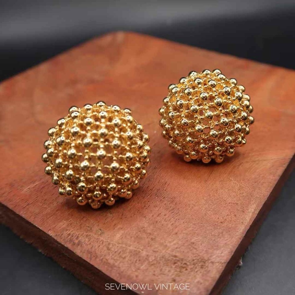 Vintage Ciner Gold Tone Clip-On Earrings Signed 1980s Glam