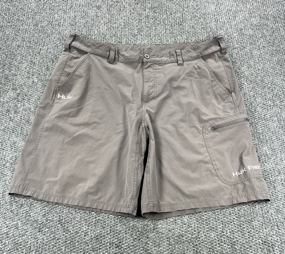 Huk Fishing Shorts Mens 2XL Gray Next Level Quick Drying Performance Cargo