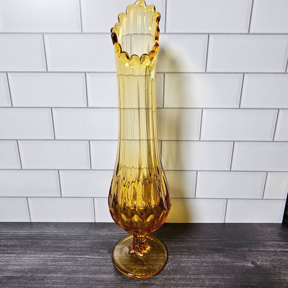 13.75 Inch Vintage Mid Century Modern LE Smith Art Glass Petal Amber Swung Vase