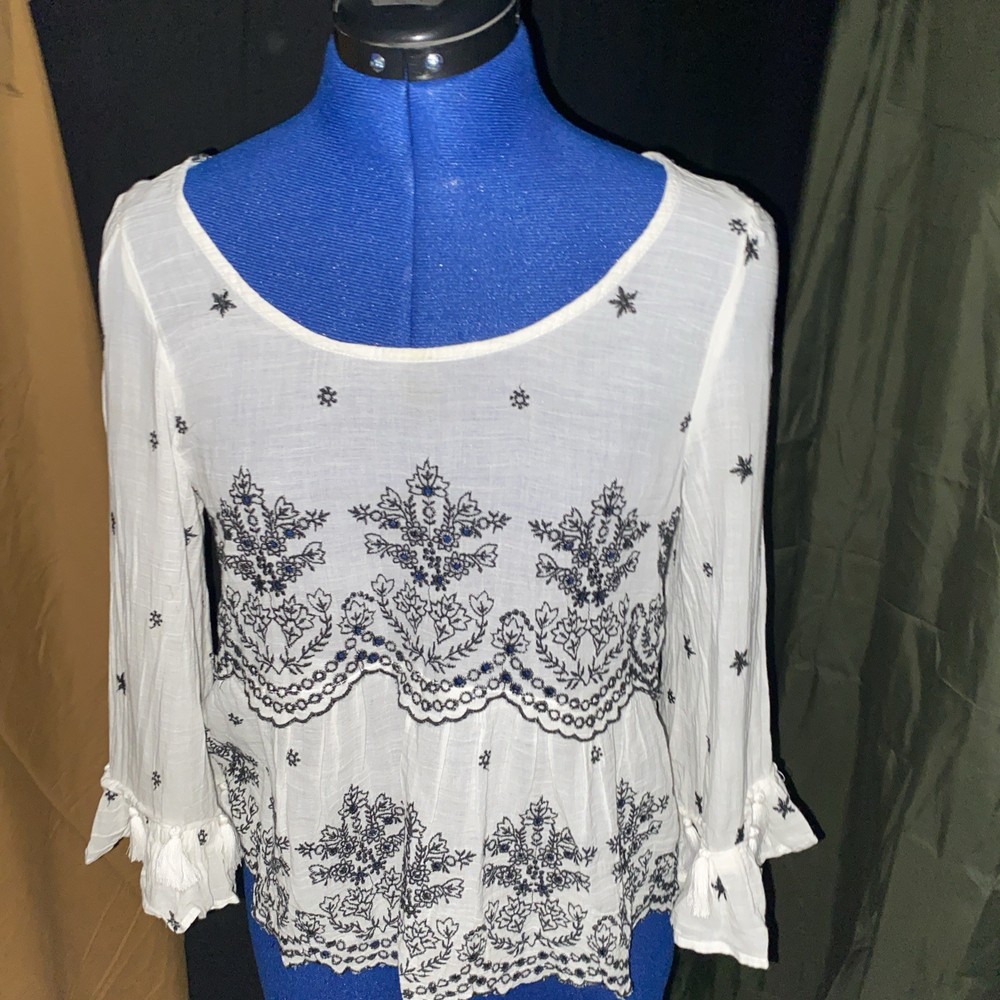 American Eagle Outfitters Women's