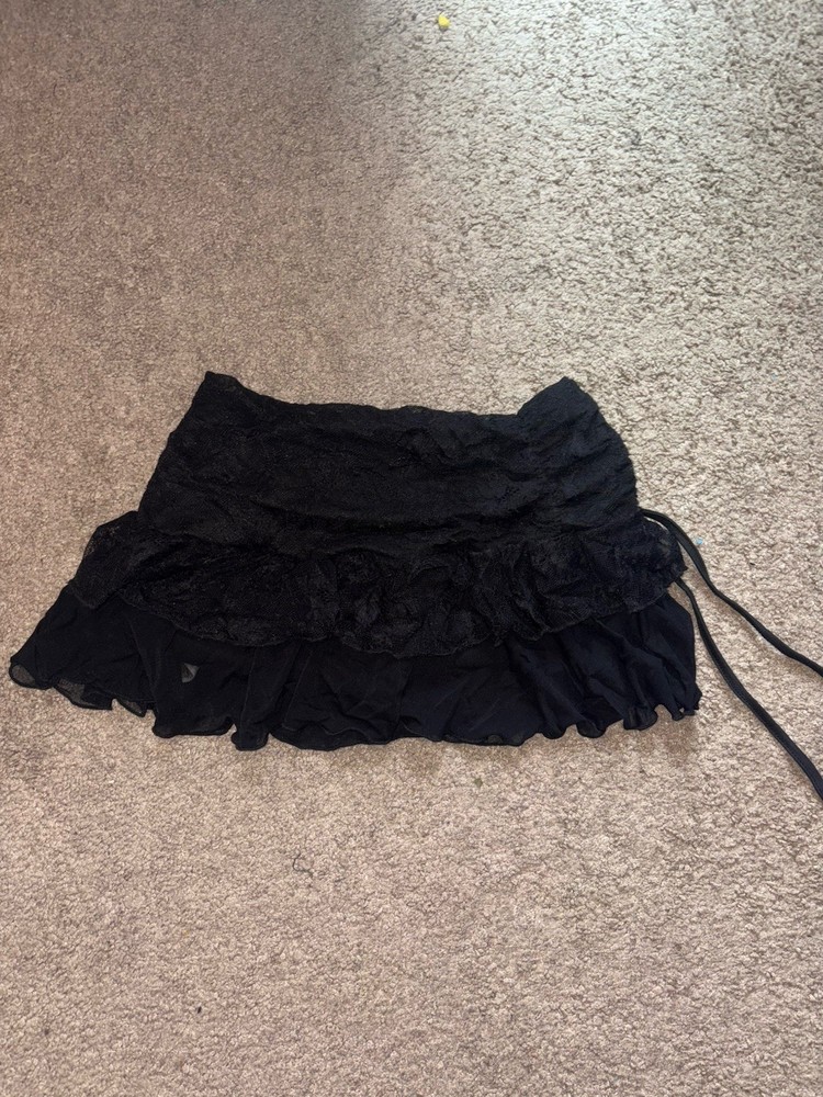 Black Ruffle Skirt Women’s Size XS