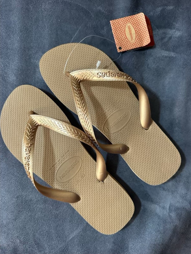 Havaianas flip flops, rose gold, size 39-40 BRAND NEW, never worn