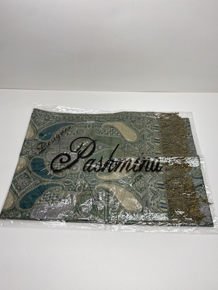 Soft Silky Reversible Paisley Pashmina Shawl Scarf with Fringe in Green-image