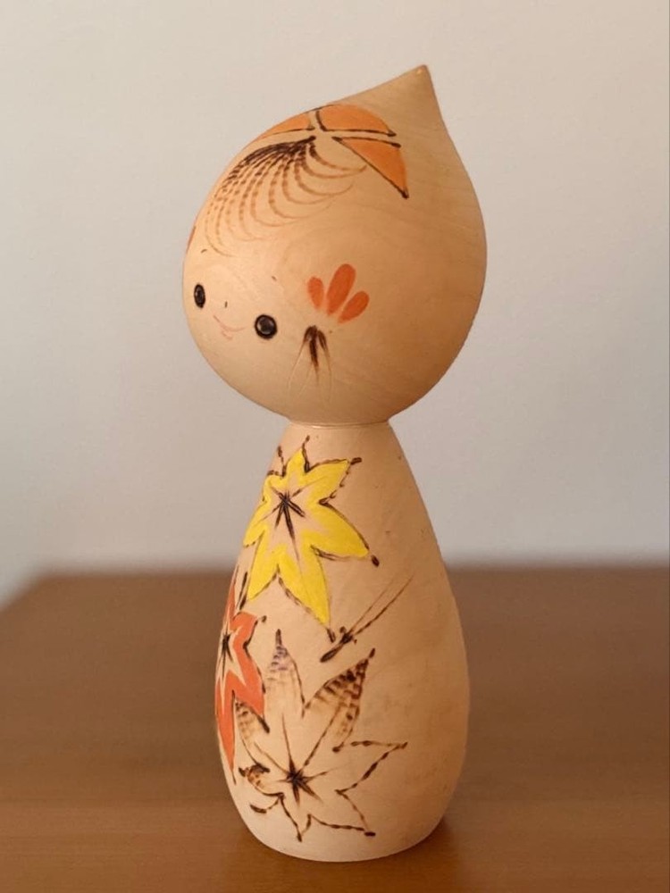 Nishiyama Kokeshi Doll Wooden 19cm Momiji Vintage Handcrafted Japan