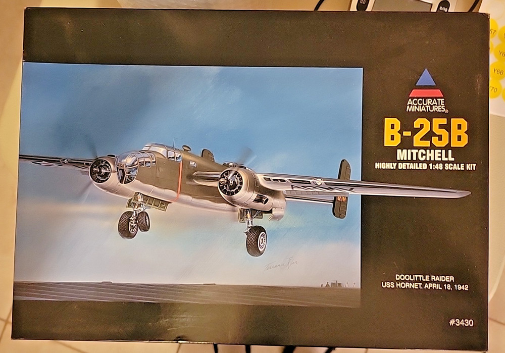 Accurate Miniatures 1/48 B-25B Mitchell Highly Detailed Model Kit SEALED-image