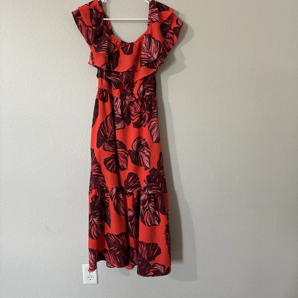 Sofia Jeans Women’s Rec Dress With Leaves  Size Medium