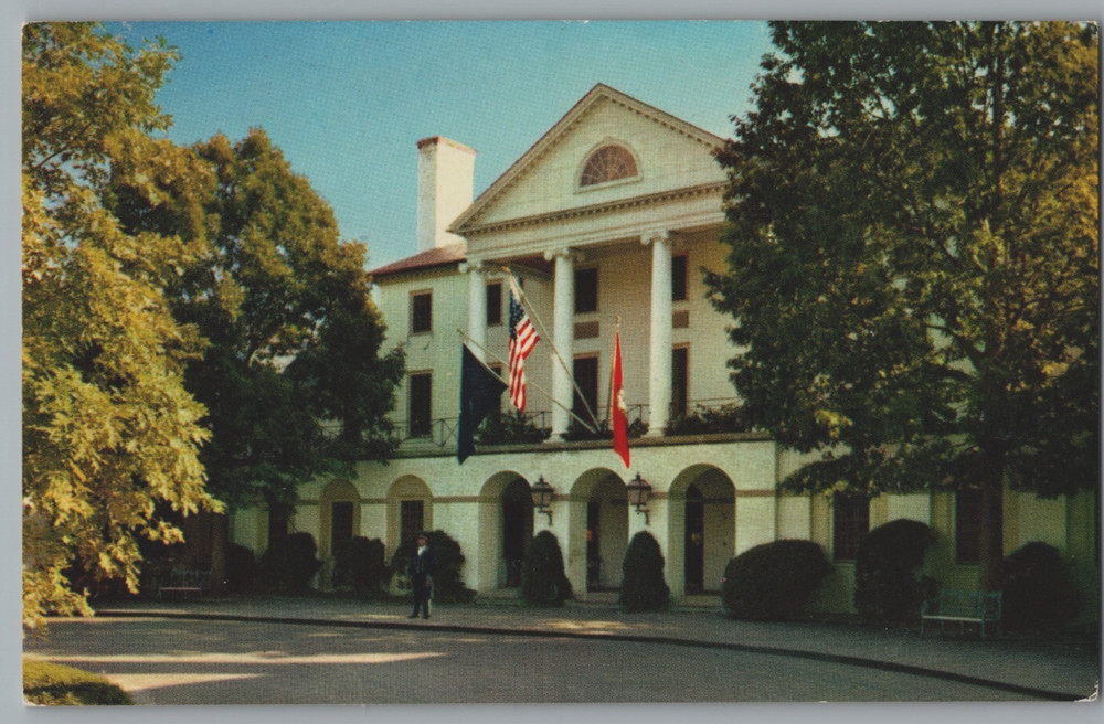 Virginia Williamsburg Inn Official Colonial Williamsburg Chrome Postcard