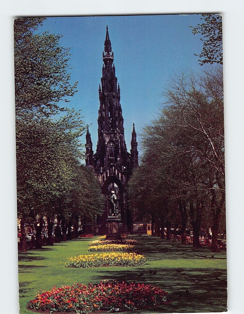 Postcard The Scott Monument Edinburgh Scotland