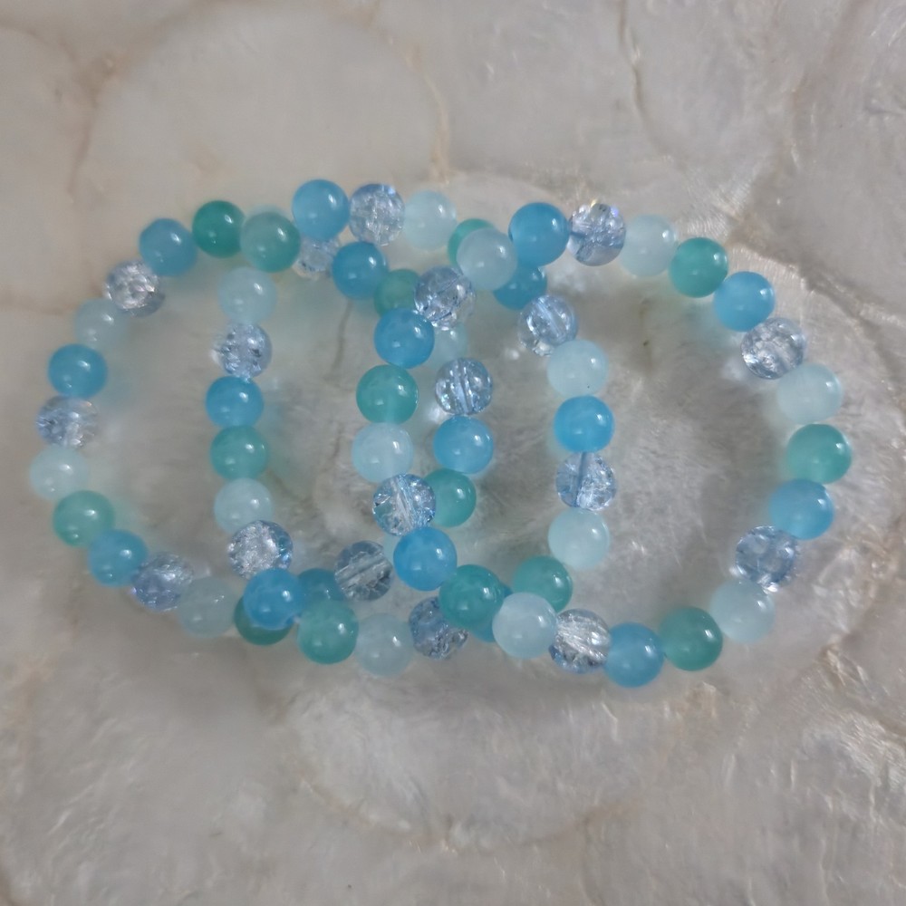 Handmade 8mm Glass Beaded Bracelet- Blue