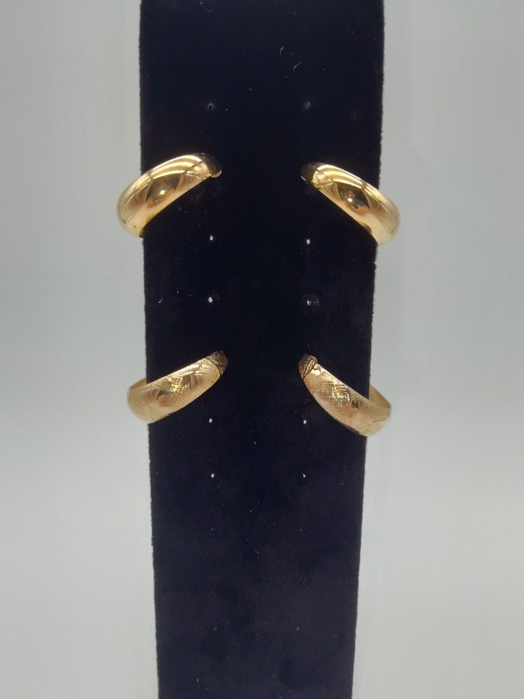 Vintage Gold Tone Textured Hoop Style Clip-on Earrings Small 2 Pairs