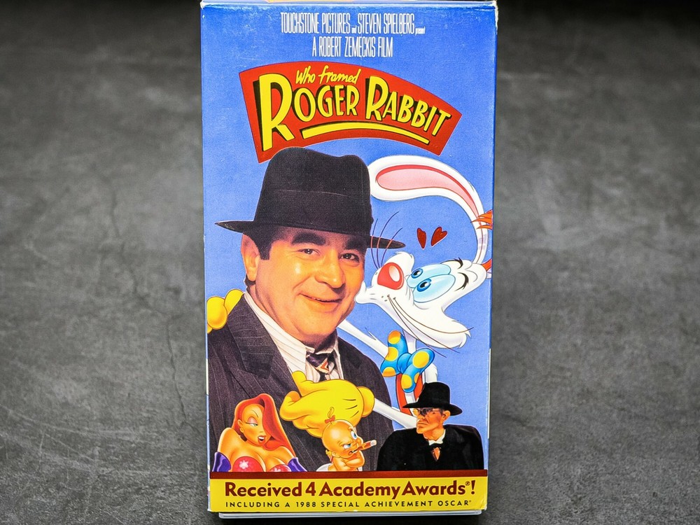 Vintage 1988 Who Framed Roger Rabbit VHS Classic Comedy Action Bob Hoskins