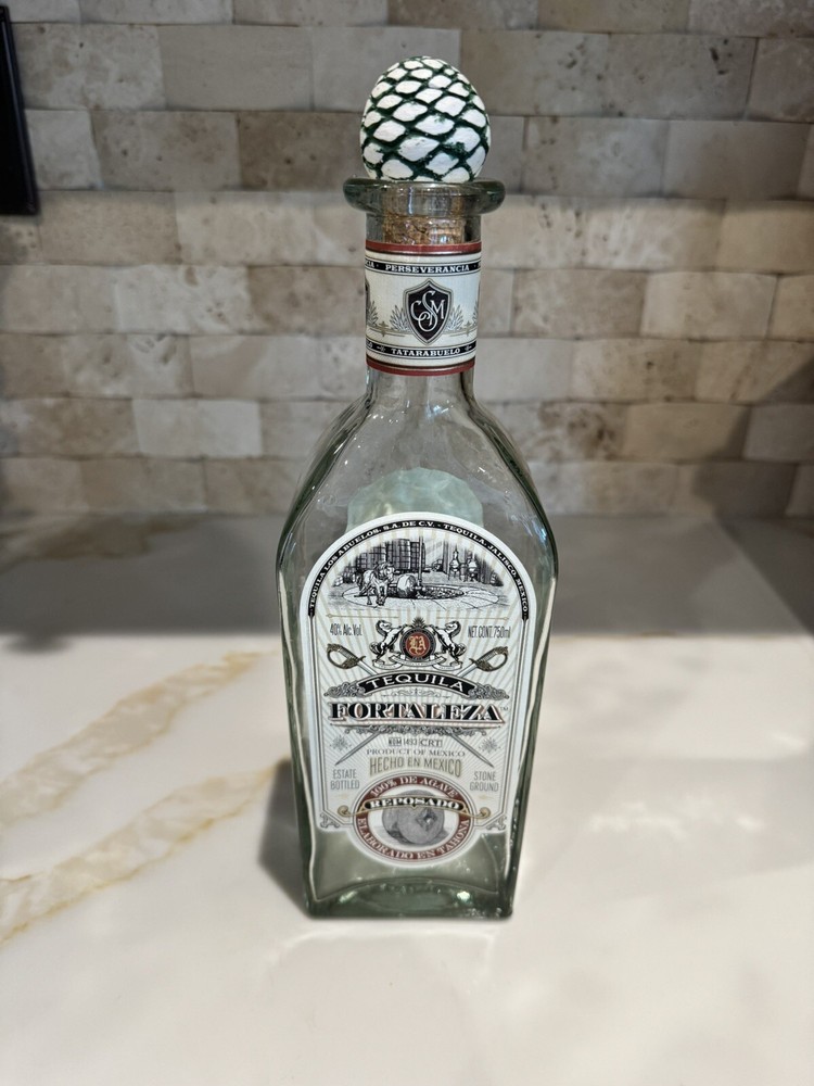 RARE Los Abuelos Fortaleza Lot 121-R Empty Reposado Tequila Bottle - NOM 1493-image