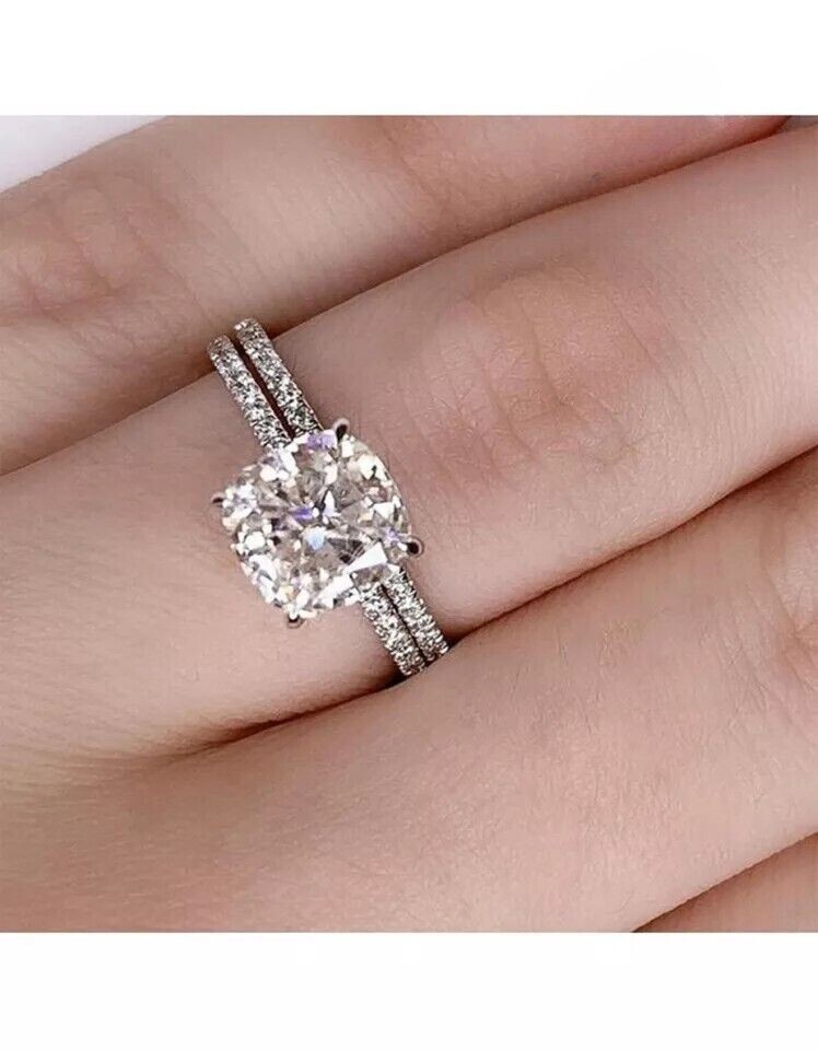 Round Cut Simulated Diamond Women's Pretty Bridal Set Ring 14k White Gold Plated