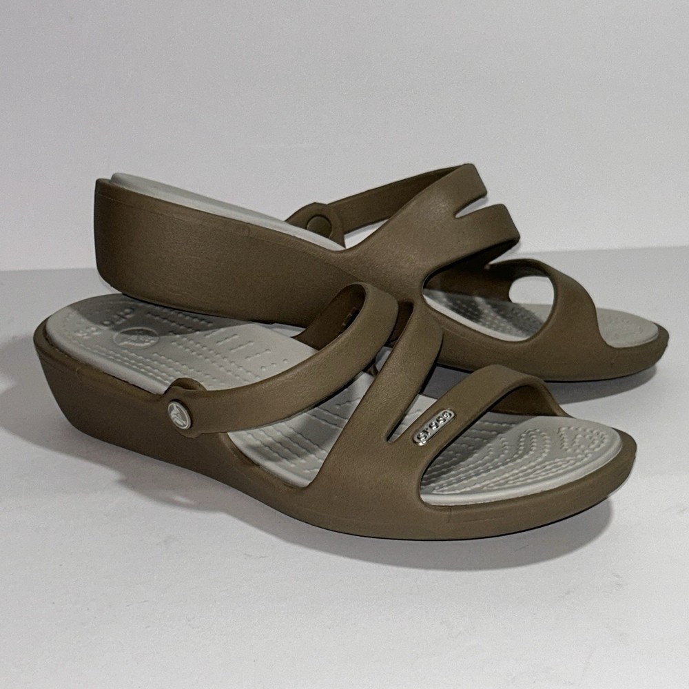 Crocs Patricia Strappy Beige Tan Wedge Slide Sandal Womens Size 7 EUC