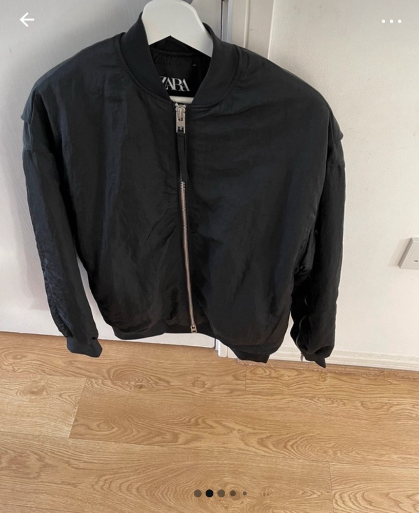 Zara Women's Bomber Jacket Size XS