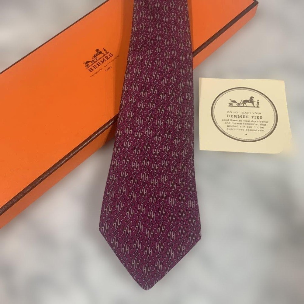 HERMES Necktie Tie All over H Logo pattern Authentic Made in France 100% Silk