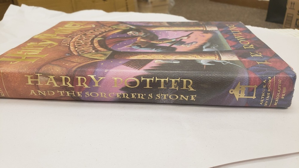 Harry Potter and the Sorcerer's Stone True 1st Ed 1st-state Dust Jacket Guardian