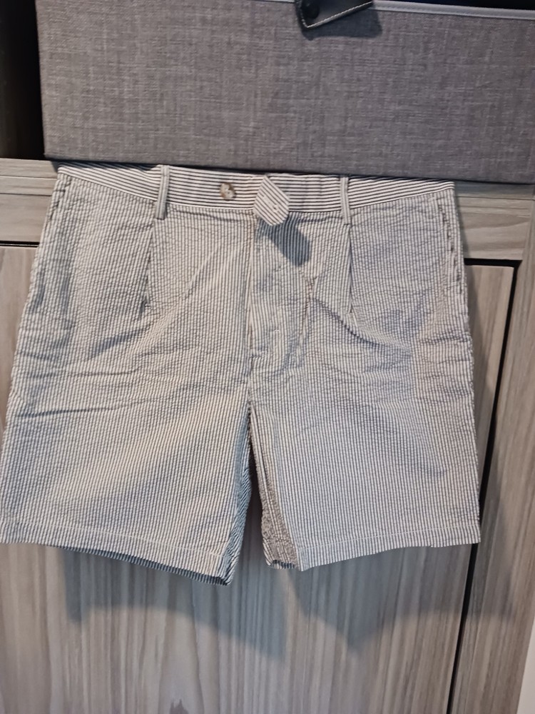 Mens Banana Repbulic Shorts Size  35