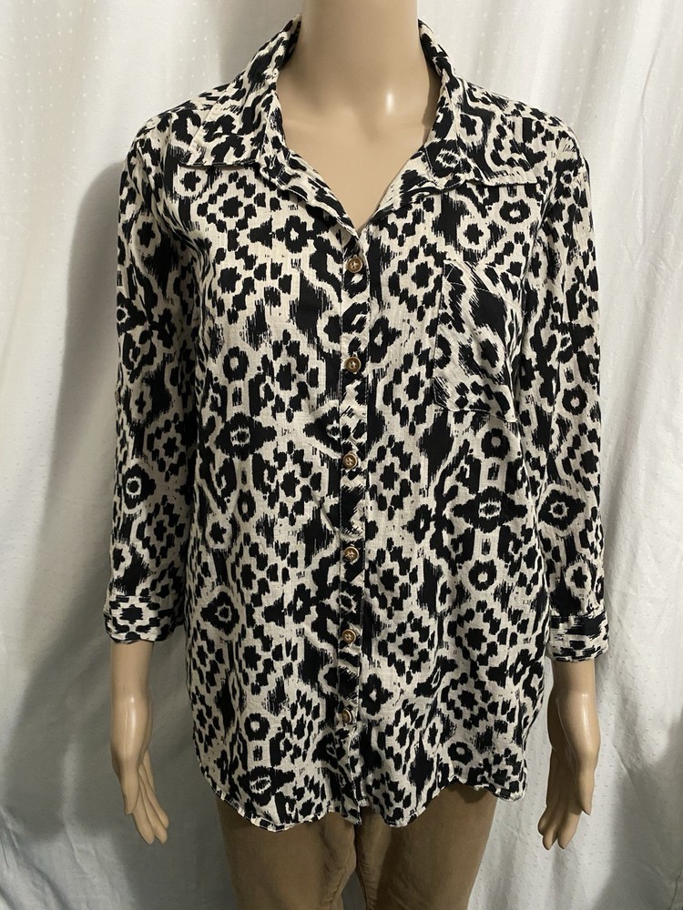 Black & White Ikat Patterned Croft & Barrow Button Up Blouse Size XLarge