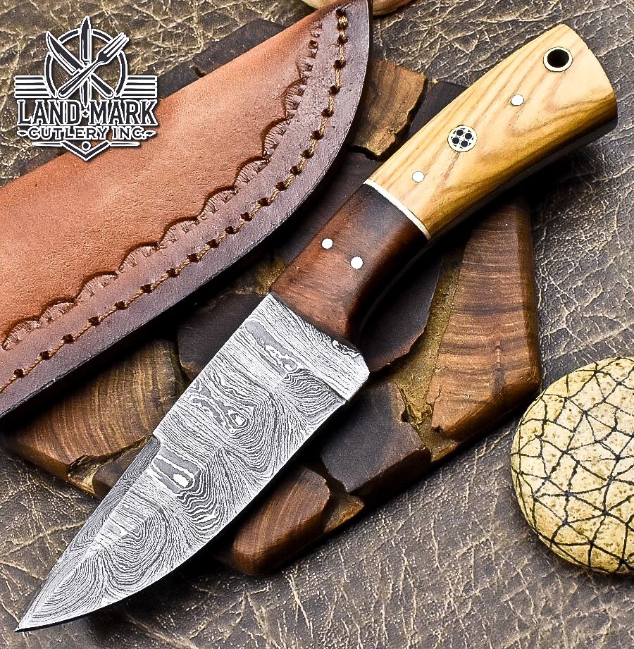 BEAUTIFUL DAMASCUS HUNTING SKINNER KNIFE WITH OLIVE & ROSE WOOD BOLSTER HANDLE