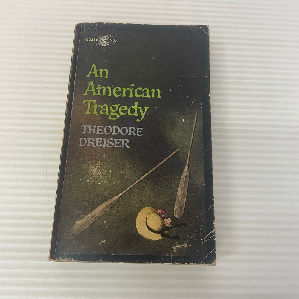 An American Tragedy Classic Paperback Book by Theodore Dreiser Signet 1964