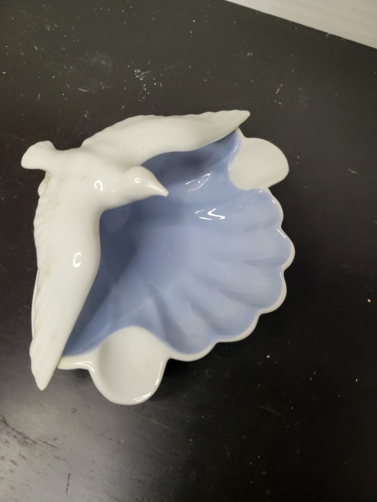 Antique Gerold Porzellan Bavaria West Germany Porcelain  White Dove Bird Dish